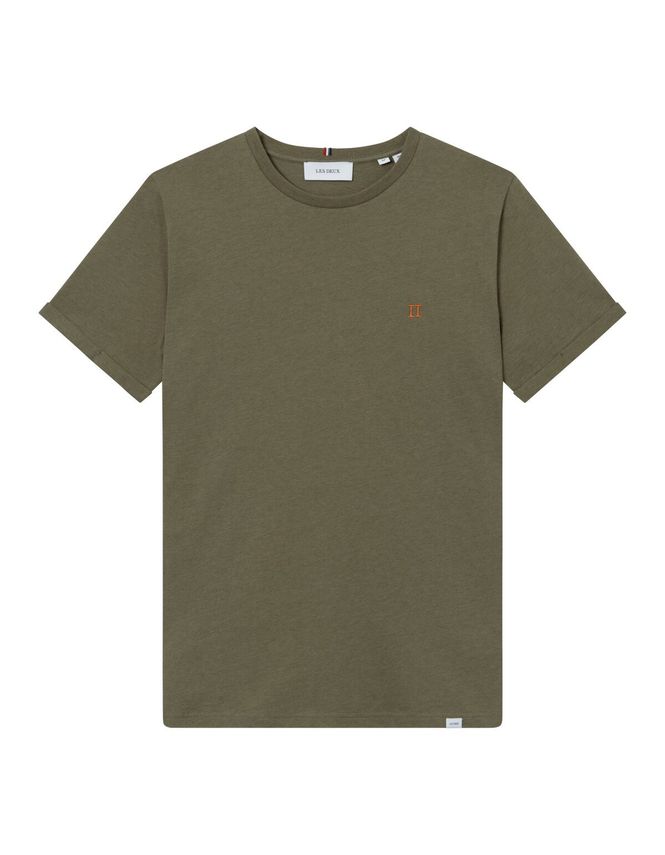 Nørregaard T-shirt - Tidløs design fra Les Deux