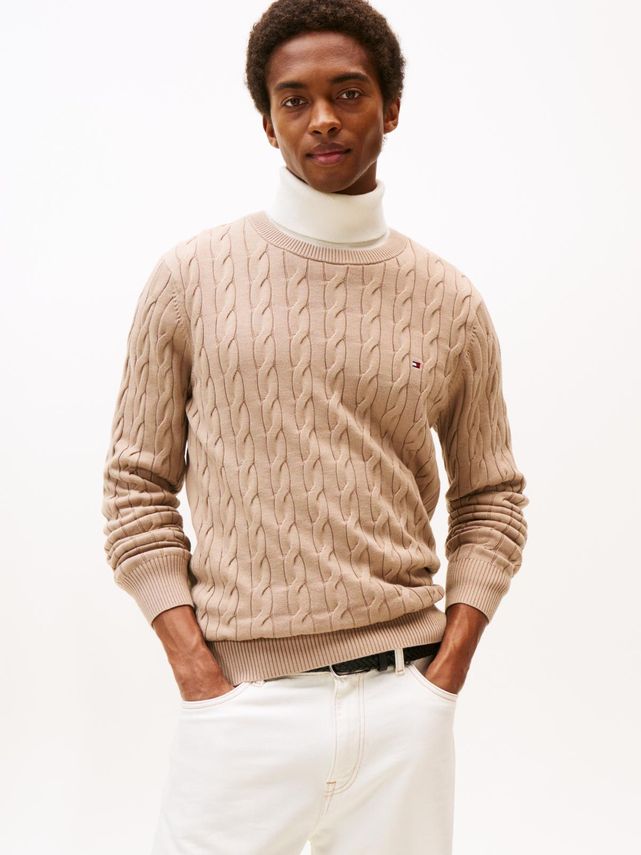 Classic Cable Crew Neck