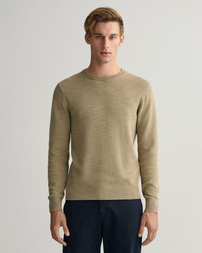 Sunfaded C-neck