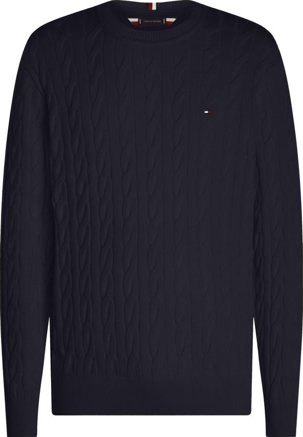 Classic Cable Crew Neck