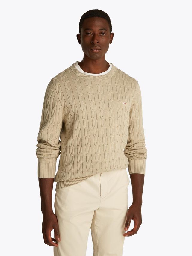 Classic Cable Crew Neck