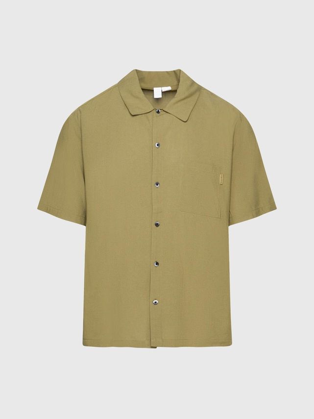 S S Button Down