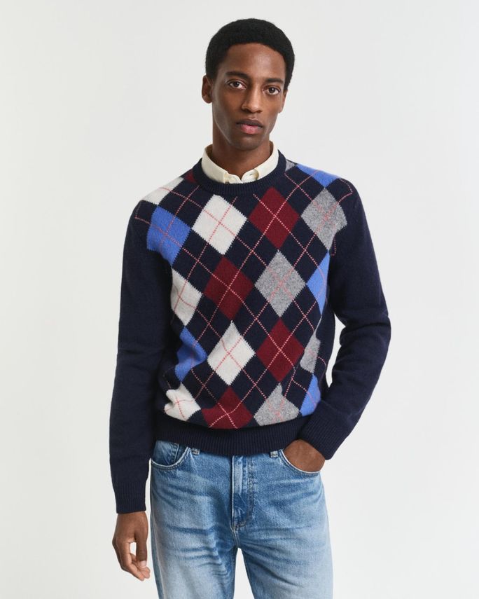 Argyle C-neck