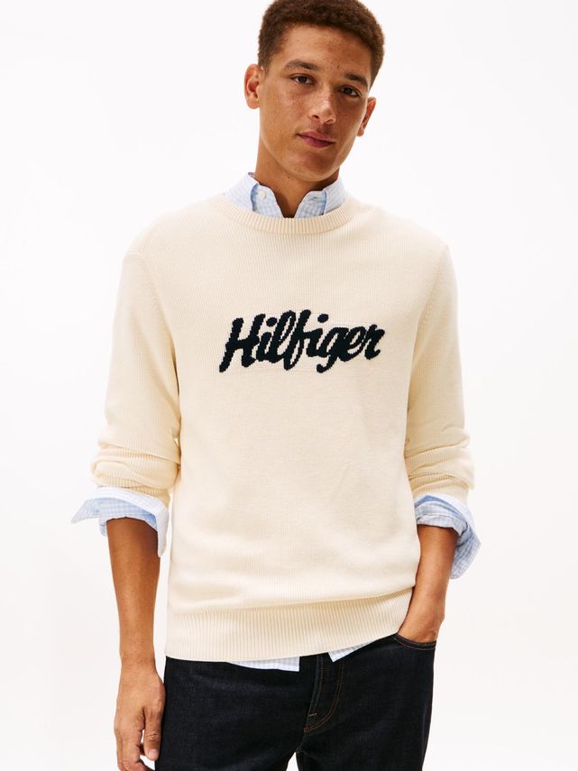 Seasonal Graphic Cotton Cneck