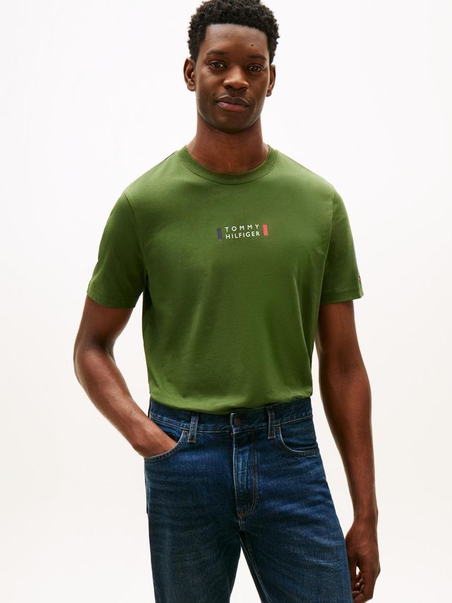 Brand Love Small Center Tee