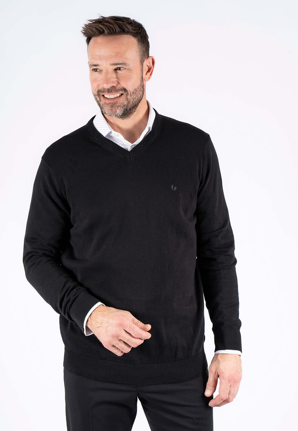 Pre End - Malcom Bomuldsstrik Med V-hals I Sort