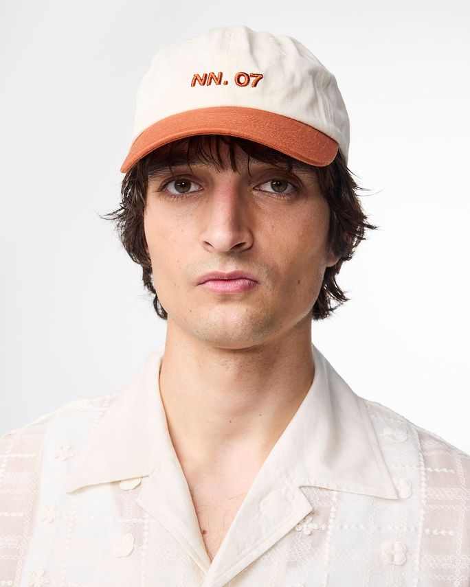 Logo Cap 9041