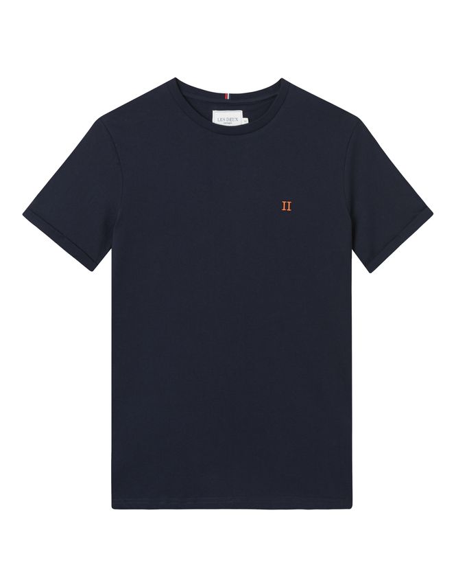 Nørregaard Crewneck T-Shirt i Slim Fit - Tidløs Design